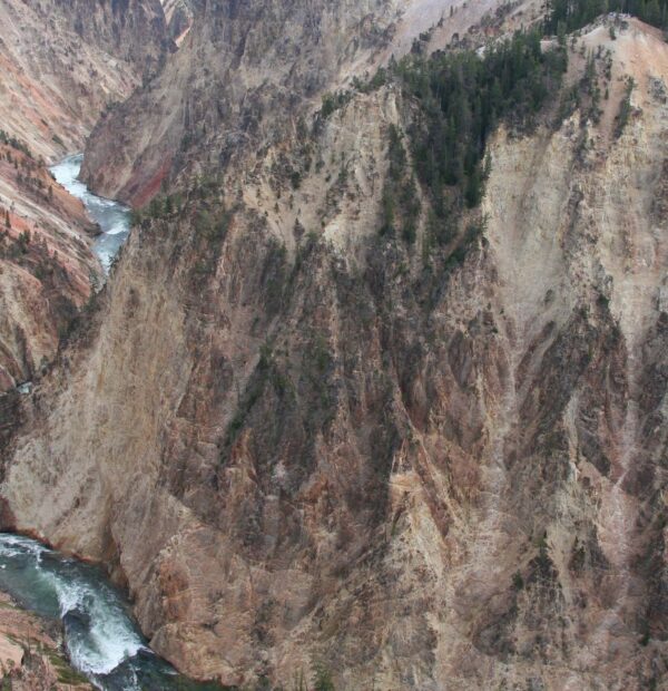 etats 060802 025 YELLOWSTONE